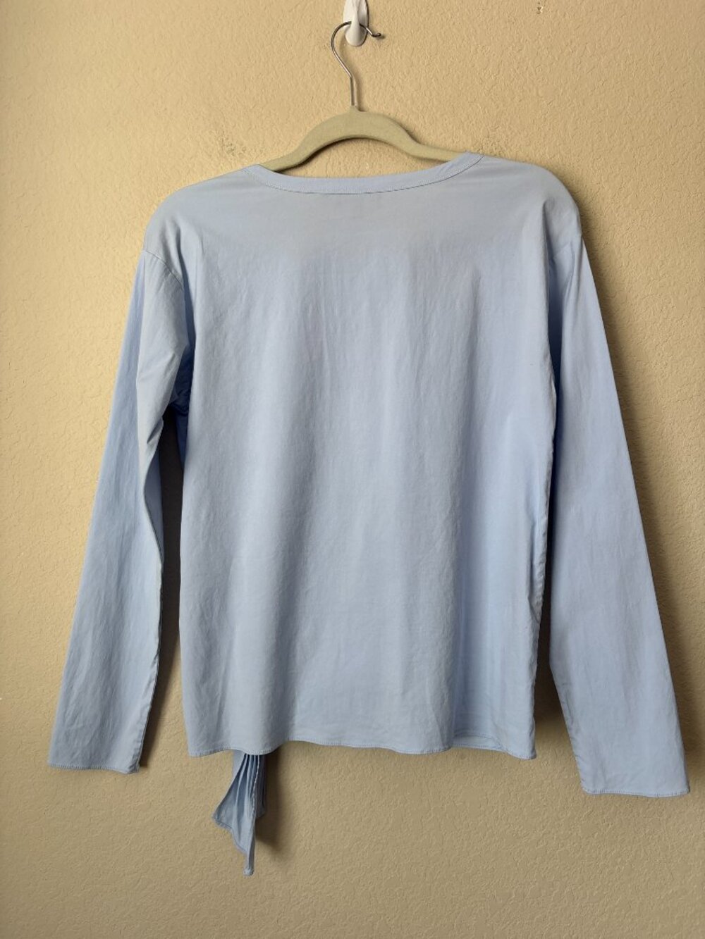 Theory Serah Stretch Cotton Waist Tie Top in Larkspur Blue - Picture 9 of 9